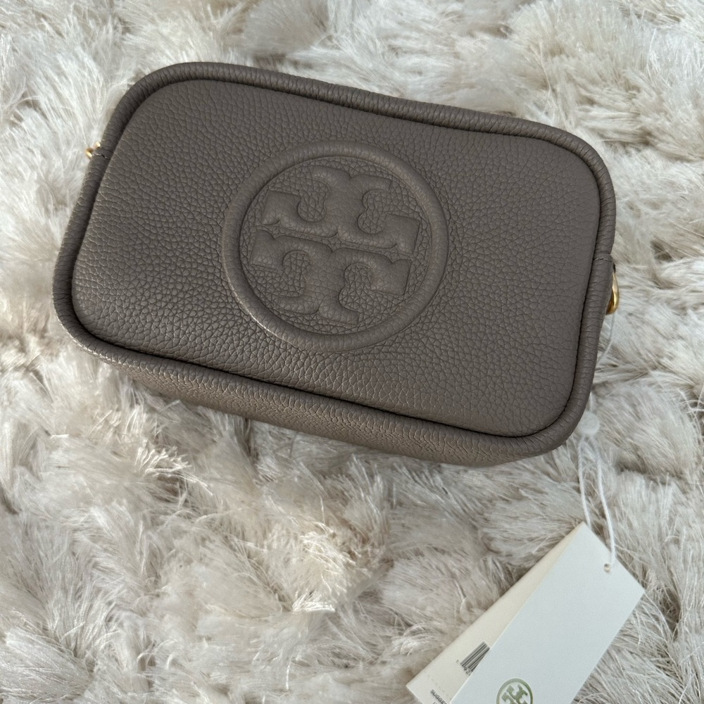 Tory Burch Perry BOMBE Mini Camera Bag Grey Heron crossbody NWT